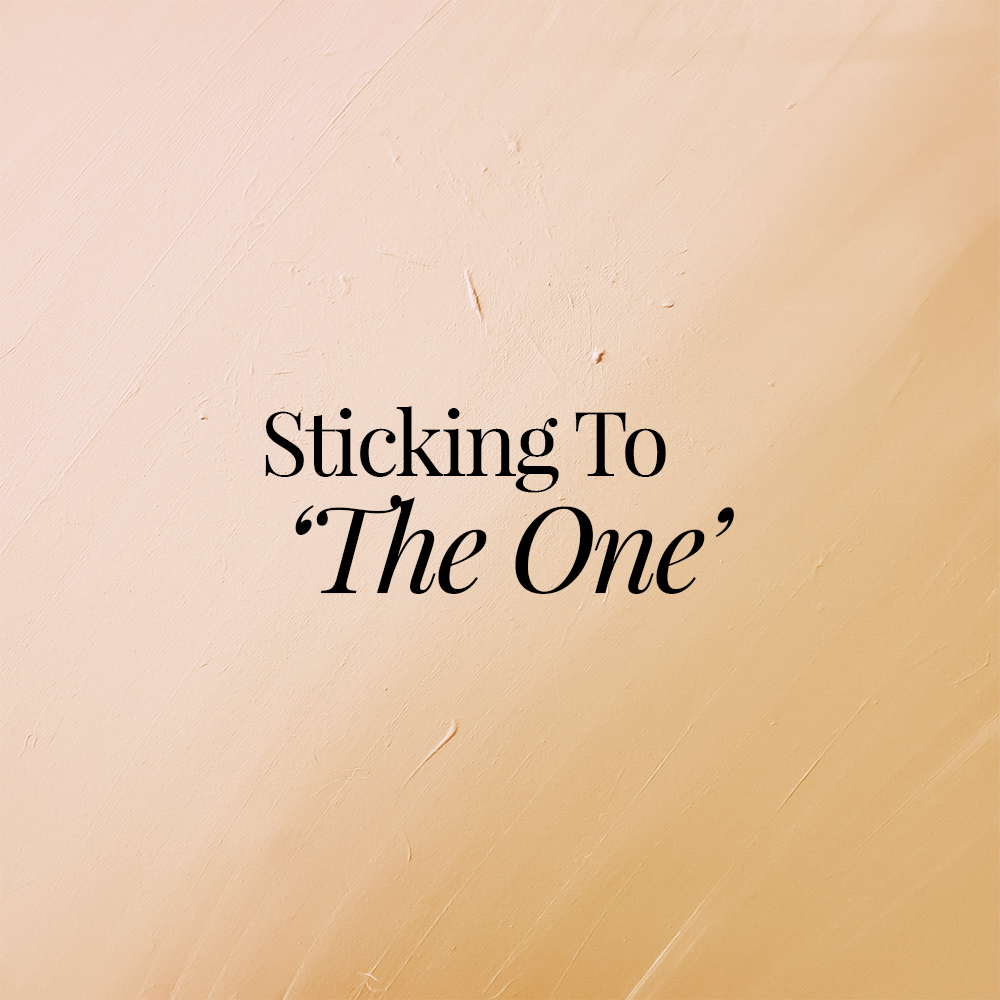 Sticking To ‘The One’ - Parcos Luxezine